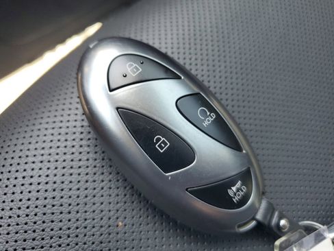 Certified 2025 Hyundai Tucson Limited FWD image 25