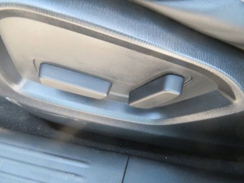 Used 2018 MAZDA CX-5 Touring image 22