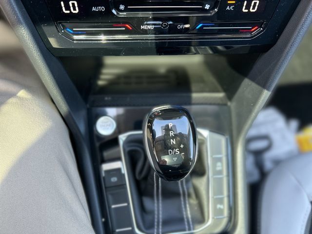 New 2026 Volkswagen Taos SE AWD/4WD image 20