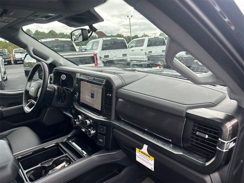 New 2026 Ford F250 Lariat w/ Black Appearance Package image 12