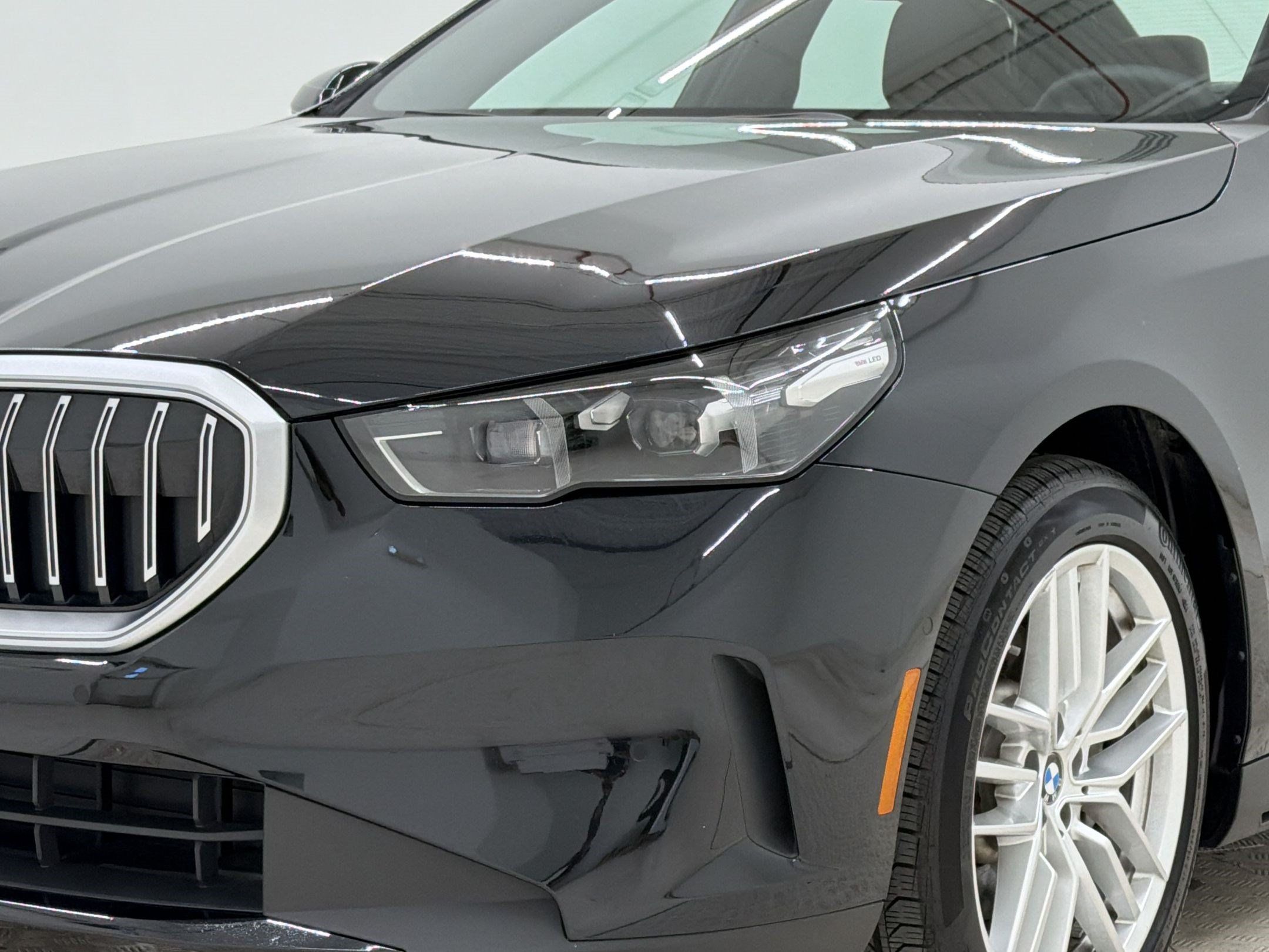 Used 2025 BMW 530i RWD image 11