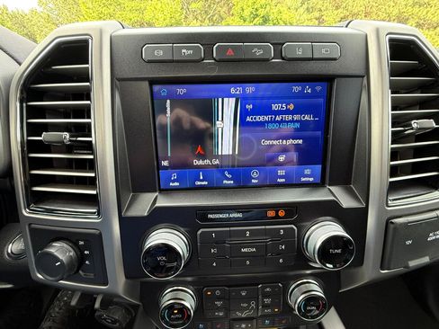 Used 2020 Ford F250 Platinum w/ FX4 Off-Road Package image 21