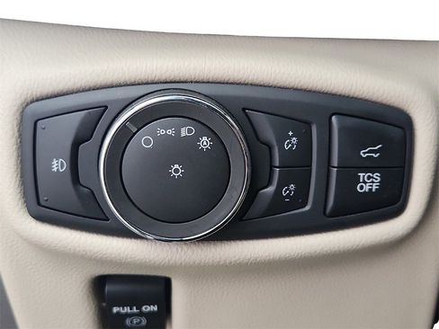 Used 2020 Lincoln Nautilus Reserve image 35