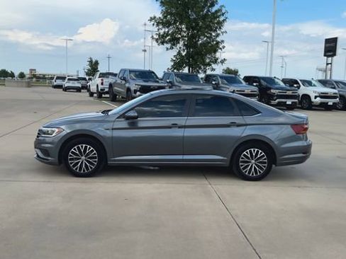Used 2019 Volkswagen Jetta SEL FWD image 5