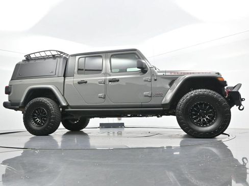 Used 2022 Jeep Gladiator Rubicon w/ LED Lighting Group AWD/4WD image 46