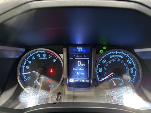 Used 2022 Toyota Tacoma SR5 image 10