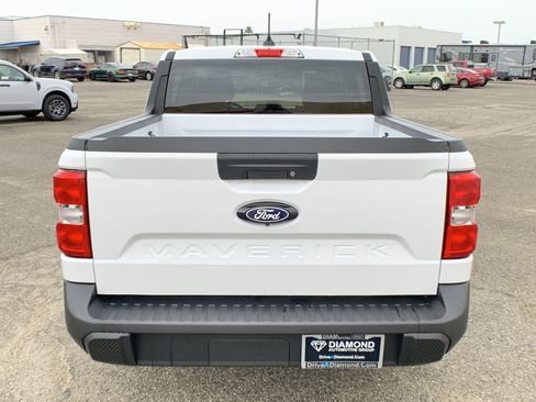 New 2025 Ford Maverick XL image 43