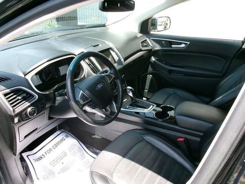 Used 2018 Ford Edge SEL w/ Equipment Group 201A AWD/4WD image 6