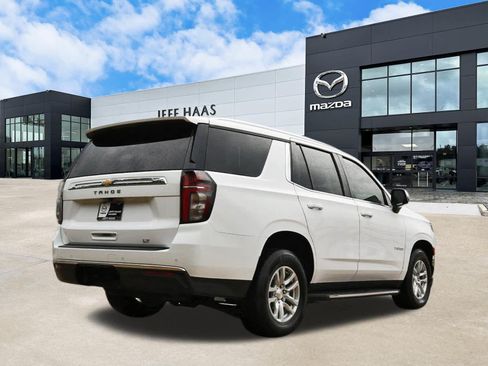 Used 2022 Chevrolet Tahoe LT w/ Luxury Package AWD/4WD image 3
