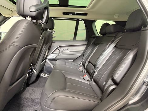 New 2026 Land Rover Range Rover SE AWD/4WD image 12