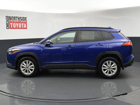 Used 2024 Toyota Corolla Cross LE w/ Moonroof Package AWD/4WD image 2