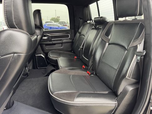 Used 2025 RAM 2500 Laramie AWD/4WD image 29