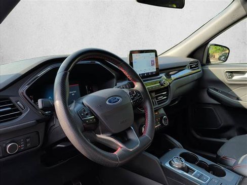 Used 2023 Ford Escape ST-Line AWD/4WD image 9