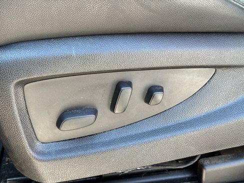 Used 2017 GMC Sierra 1500 SLT AWD/4WD image 15