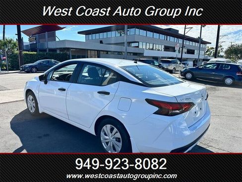 Used 2020 Nissan Versa S image 6