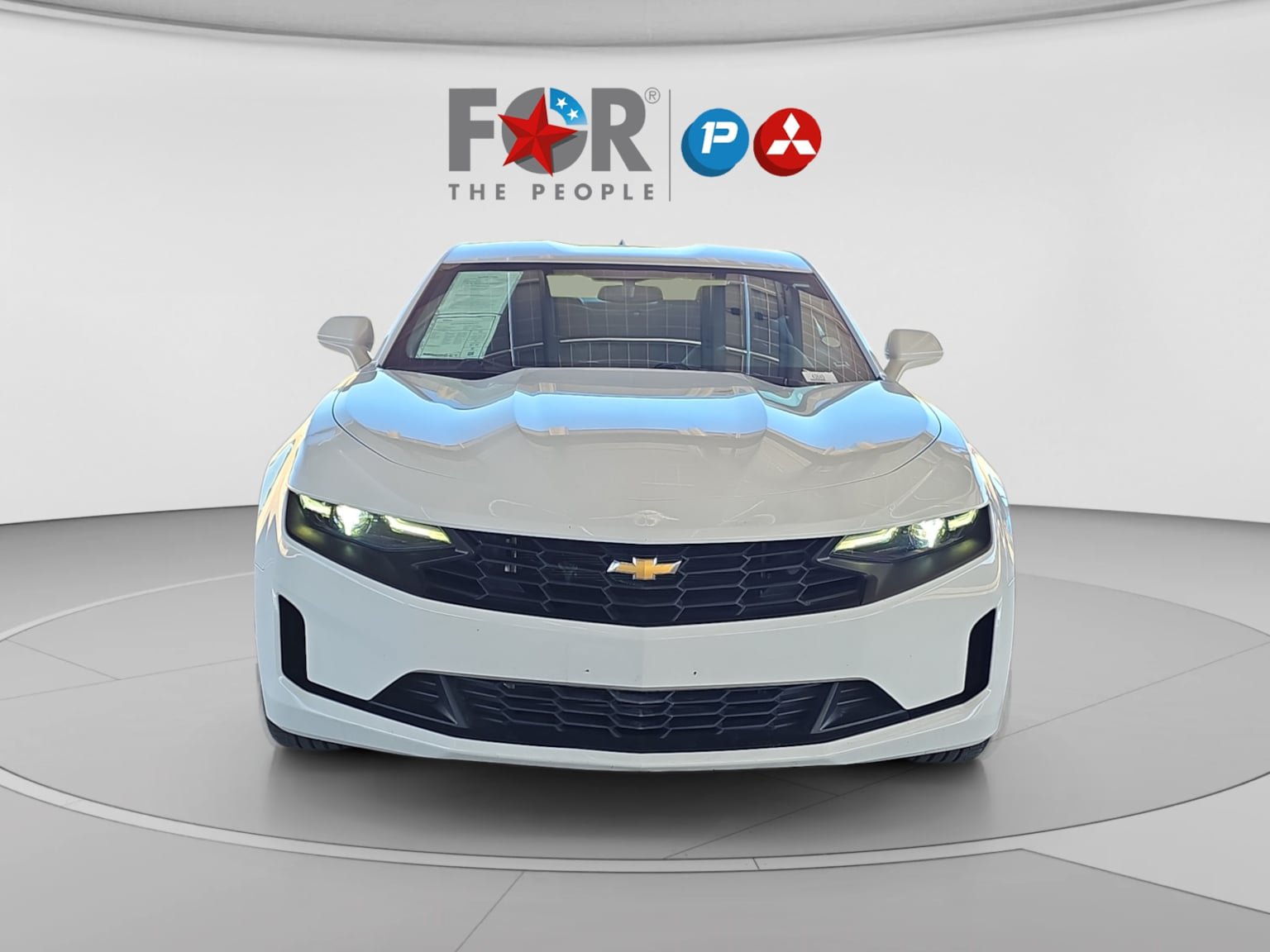 Used 2023 Chevrolet Camaro LT RWD image 2
