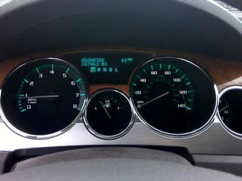 Used 2008 Buick Enclave CXL w/ Entertainment Package #3 image 6