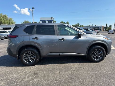 Used 2023 Nissan Rogue S AWD/4WD image 8