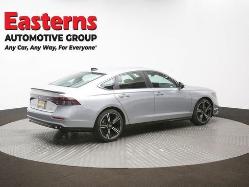 Used 2024 Honda Accord Sport image 40