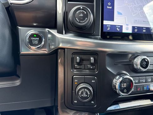 Used 2021 Ford F150 Lariat w/ Equipment Group 502A High image 27