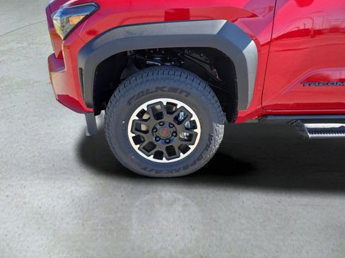 New 2026 Toyota Tacoma TRD Off-Road AWD/4WD image 17