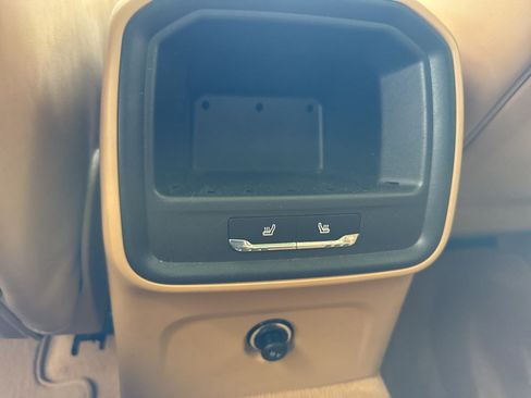 Used 2015 Porsche Macan S AWD/4WD image 10