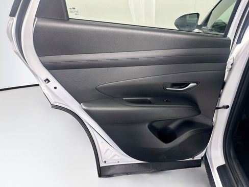 Used 2025 Hyundai Tucson SEL FWD image 26