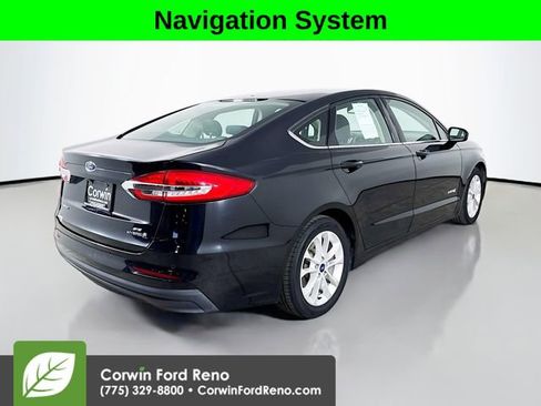 Used 2019 Ford Fusion SE image 7