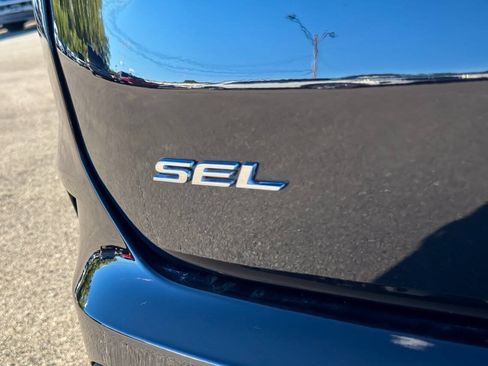 Used 2023 Ford Edge SEL w/ Convenience Package AWD/4WD image 14