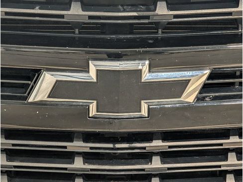 Used 2021 Chevrolet Silverado 1500 LT Trail Boss w/ Bed Protection Package AWD/4WD image 5