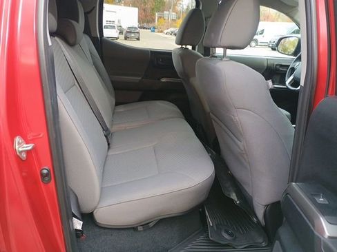 Used 2020 Toyota Tacoma SR5 image 16
