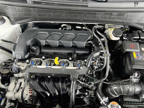 Certified 2026 Hyundai Venue SEL FWD image 28