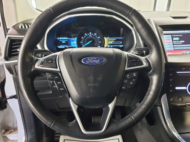 Used 2015 Ford Edge Titanium w/ Equipment Group 302A AWD/4WD image 19