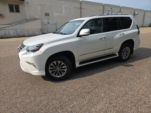 Used 2015 Lexus GX 460 Luxury AWD/4WD image 4