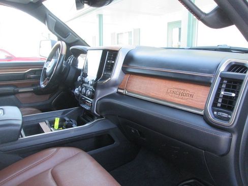 Used 2021 RAM 1500 Limited AWD/4WD image 29