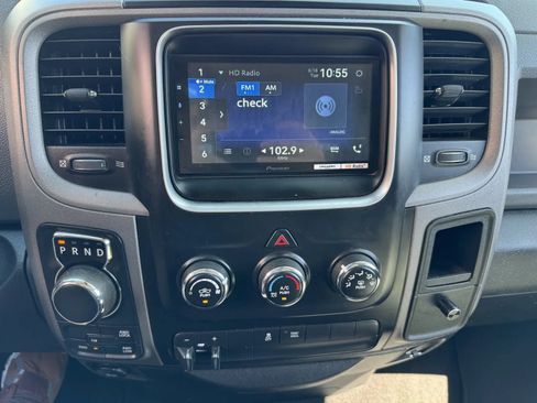 Used 2015 RAM 1500 Express AWD/4WD image 28