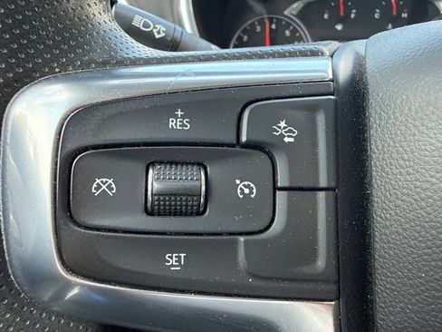 Used 2022 Chevrolet Blazer LT AWD/4WD image 19