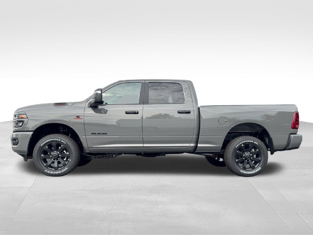 New 2027 RAM 3500 Big Horn AWD/4WD image 4