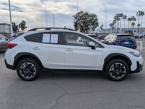Certified 2021 Subaru Crosstrek 2.0i Premium image 5