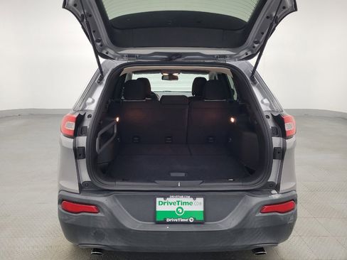 Used 2014 Jeep Cherokee Latitude FWD image 29