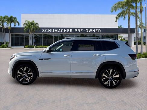 Certified 2026 Volkswagen Atlas SEL Premium R-Line AWD/4WD image 4
