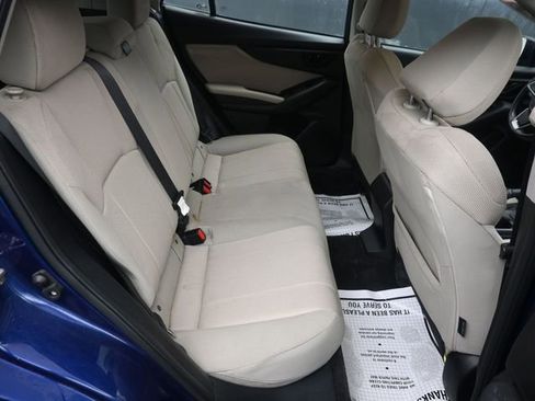 Used 2017 Subaru Impreza 2.0i Premium image 6