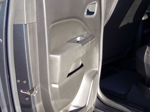 Used 2019 Chevrolet Colorado LT w/ LT Convenience Package image 60