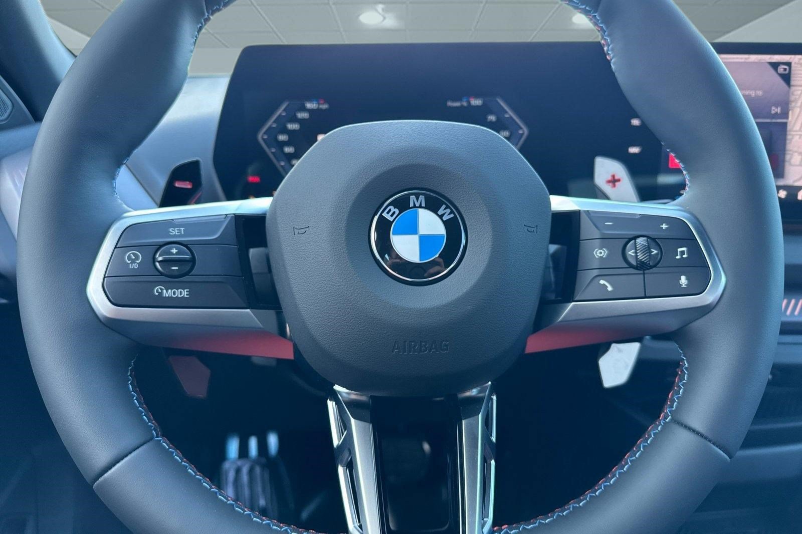 Used 2026 BMW M235i xDrive w/ Technology Package AWD/4WD image 10