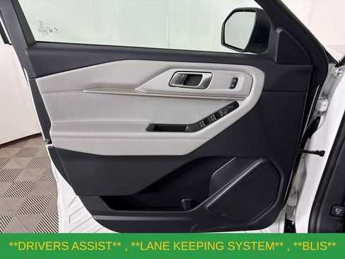 New 2026 Ford Explorer Active w/ Active Comfort Package RWD image 15