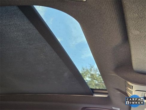 Used 2018 BMW X1 xDrive28i w/ Convenience Package image 9