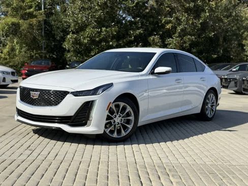 Used 2024 Cadillac CT5 Premium Luxury image 2