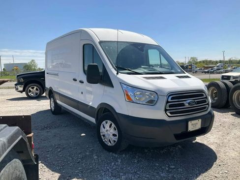 Used 2018 Ford Transit 250 148 Medium Roof w/ Interior Upgrade Package RWD image 2