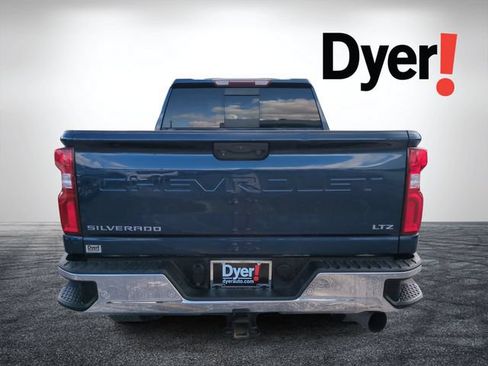 Used 2020 Chevrolet Silverado 2500 LTZ w/ LTZ Plus Package AWD/4WD image 5