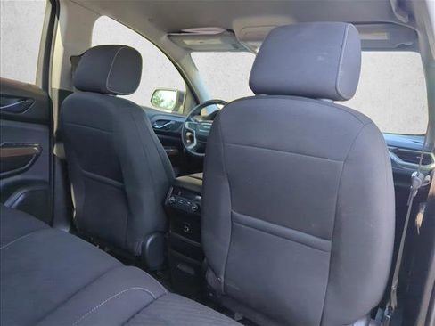 Used 2018 GMC Acadia SLE image 26